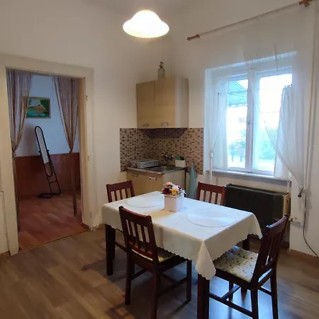 Enzo Apartment Gyula