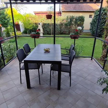 Enzo Apartment